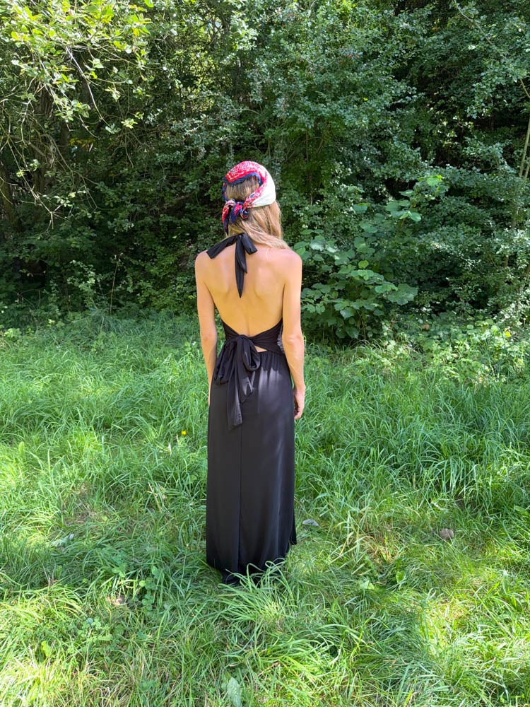 Clauda maxi dress with open back - Black - Image 3