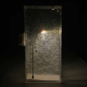 Nostalgic Snowy Night Lamp