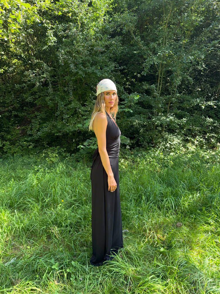 Clauda maxi dress with open back - Black - Image 6